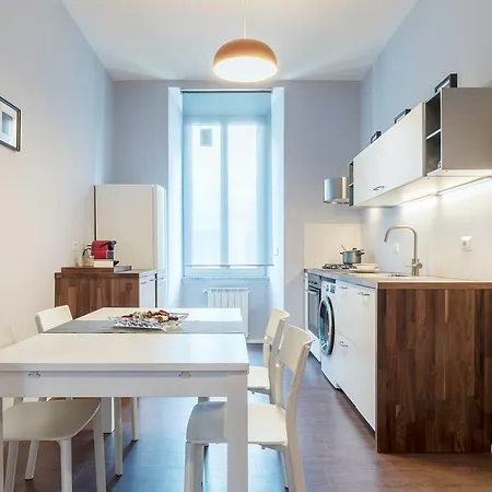 Διαμέρισμα Modern And Bright 2 Bed Flat Near San Peter *